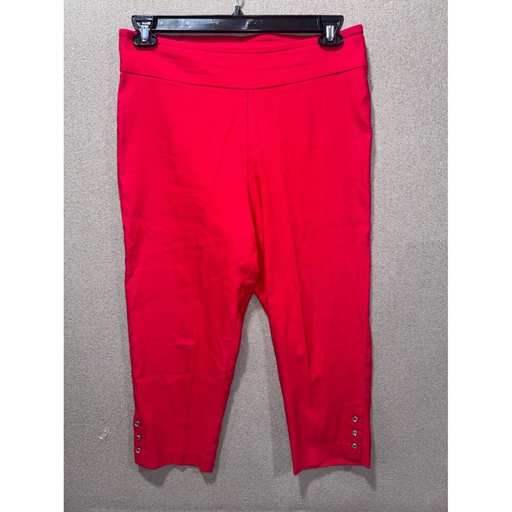 Nine.eight size 10 Red pull on cropped pants